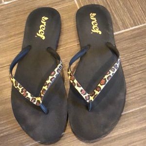 Reef sandals